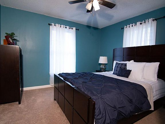 Greenview Drive 24.jpg